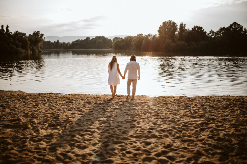 Paarshooting am Strand vom Bugasee